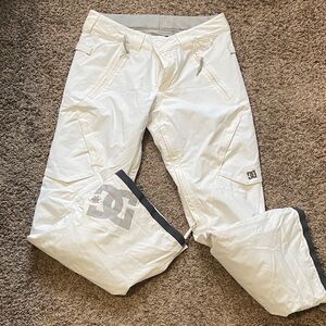 DC Black and White Logo Patch Snowboarding Pants